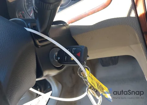 2006 Volvo S60 2.5T из США, поврежденный, VIN YV1RS592362550111